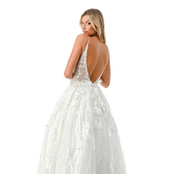 New Off White Sleeveless Wedding Gown w/ Plunging Neck & Floral Lace TC MS0024 - Picture 6 of 8